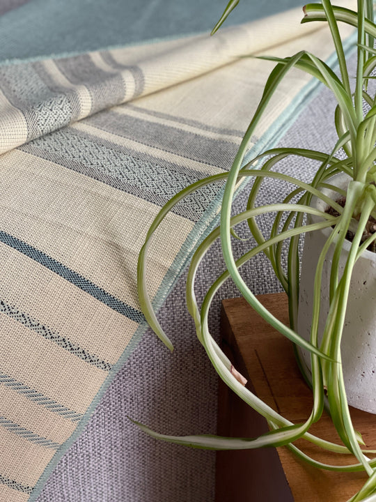 Equinoccio Throw Blanket – Mint & Natural | Handcrafted Ecuadorian Recycled Fiber Throw