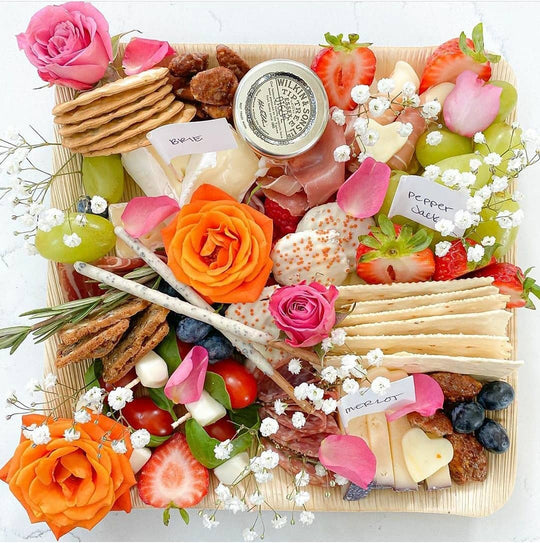 Palm Leaf Square Plates (10") – Sustainable & Compostable Tableware