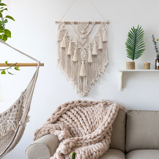 Hand-woven Pendant Macrame Wall Hanging