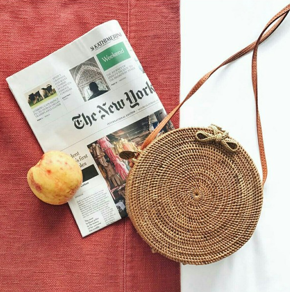 Bali hand-woven round shoulder rattan straw bag
